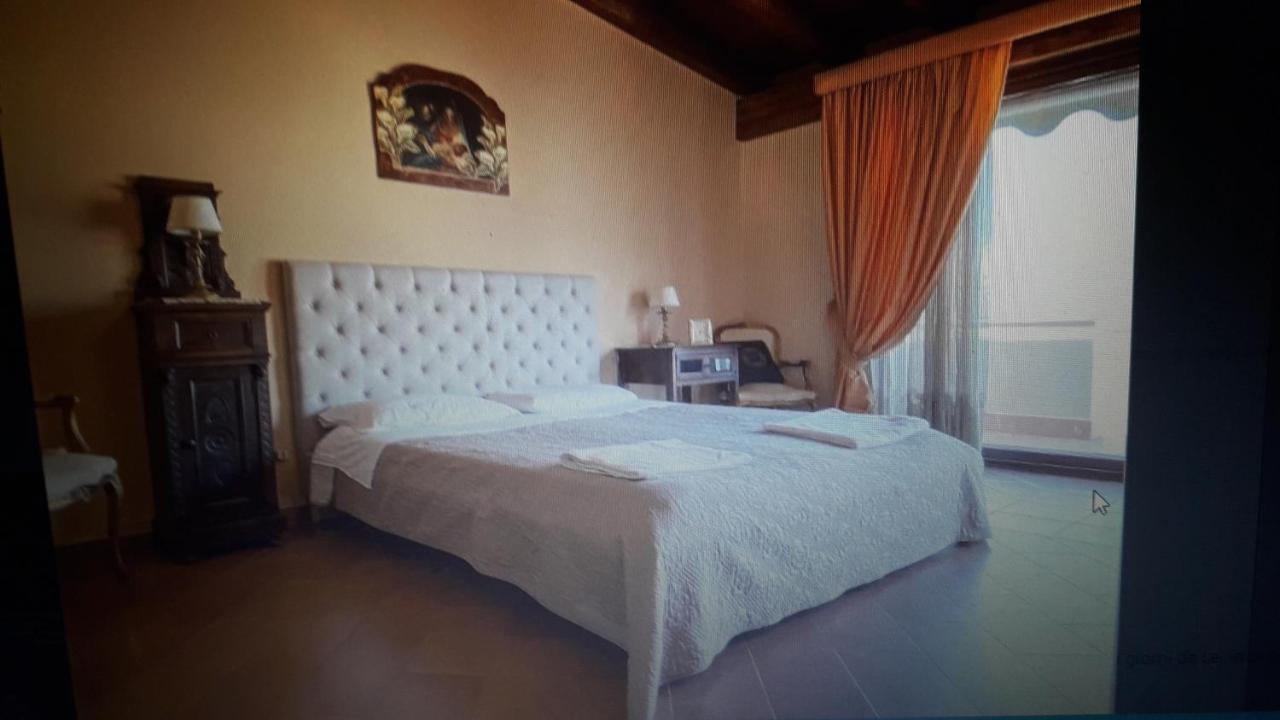 I Faraglioni Comfort Rooms Терразини Экстерьер фото