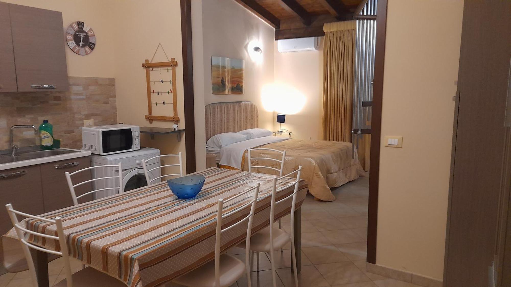 I Faraglioni Comfort Rooms Терразини Номер фото